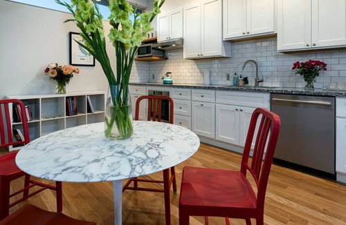 Westside Santa Cruz Condo | lower west side style & quality 1BR