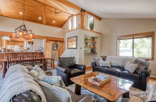 Incline Village House | Lunar Lakeview Haven