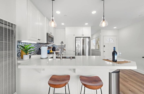 San Clemente Apartment | Lux Oceanview SemiADA Condo with Bikes and Pets OK