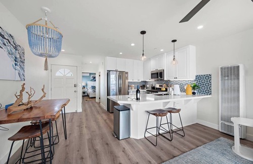 San Clemente Apartment | Lux Penthouse Steps to Beach AC Bikes Pets