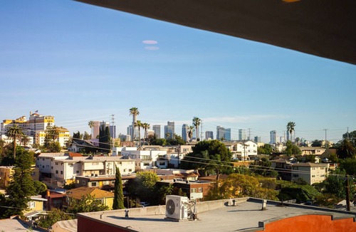 View Park-Windsor Hills House | LUX Silverlake Gem: Games, Outdoor Oasis - Sunset Blvd, Universal Studio & More