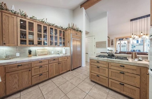 Granite Ridge Cabin | Luxe Family Villa w/Spa & Game Room