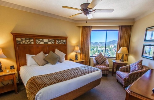 Tahoe Village Villa | Luxe Heavenly Villa | Pools, Fitness Centre