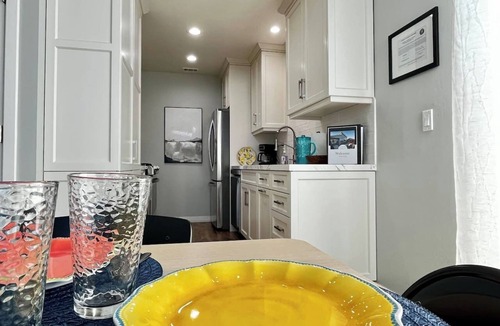 Santa Maria House | Luxe Hideaway: Prvt Patio BBQ Winery, 20 min-Beach