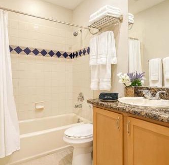 Lake Havasu City Villa | Luxe Lakeview Villa - Hot Tub - Mountain Serenity