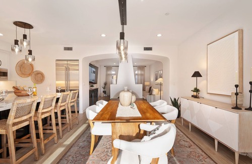 Santa Barbara House | Luxe Two Story Condo in the Heart of Downtown SB!