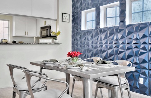 Sherman Oaks House | Luxurious & Cozy Loft ~ 5 Stars Location - King Bed - Private Patio Retreat