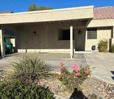 Palm Desert House | Luxurious fairway condo resort country club