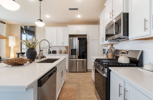 Raisin House | "Luxurious Retreat in This Stunning Furnished Home located in Riverstone"