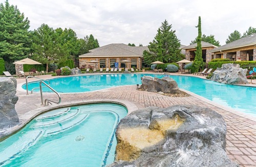 Reno/Tahoe Airport Condo | Luxury 1BR Condo – Resort Amenities & Mountain Views – 3-Month Minimum