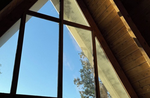 Bass Lake Cabin | Luxury A Frame in beautiful Willow Cove with boat slip, game room, pets ok