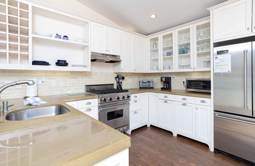 Avila Beach House | Luxury Avila Beach Retreat | Rooftop Deck | Gated Community | Walk to Beach
