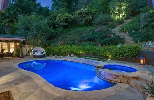 Beverly Glen House | Luxury Beverly Hills Suite