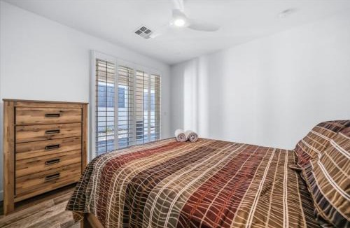 Lake Havasu City Villa | Luxury Cardinal Retreat - Pool, Spa, BBQ, Garage