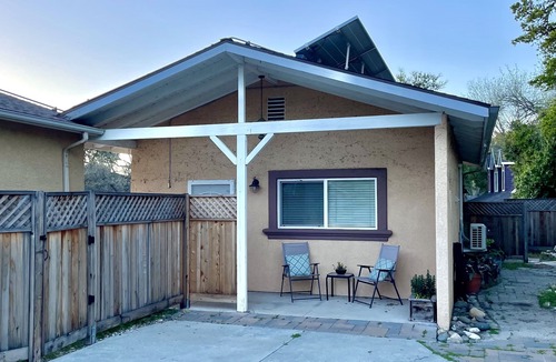 Atascadero Cottage | Luxury Cottage Near Atascadero Lake