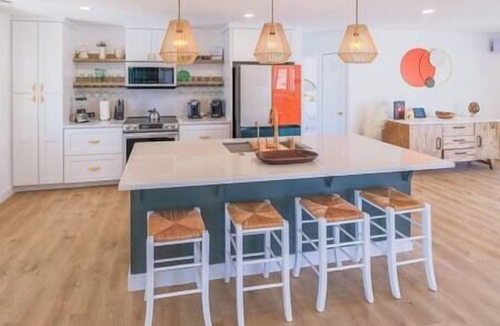 Joshua Tree Highlands House | Luxury Desert Gem~HotTub~GameRoom~360 Views~5 Min to Park