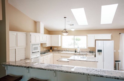 San Luis Obispo House | Luxury Estate in Foothills of San Luis Obispo with Farm Animals and Nature Walks