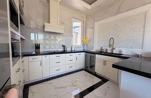 West of the Alameda House | Luxury Guesthouse Near Stanford