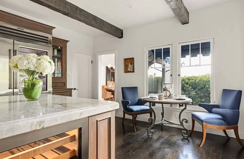 Hollywood Hills West House | Luxury Hollywood Hills Retreat