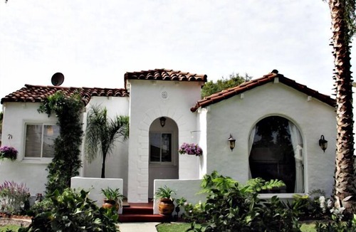 Clarkdale House | Luxury Home In a Family Friendly Location With Private Garden