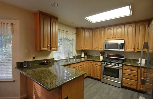 Arnold House | Luxury Home in Blue Lake Springs, Close to Bear Valley and Giant Sequoia Trees