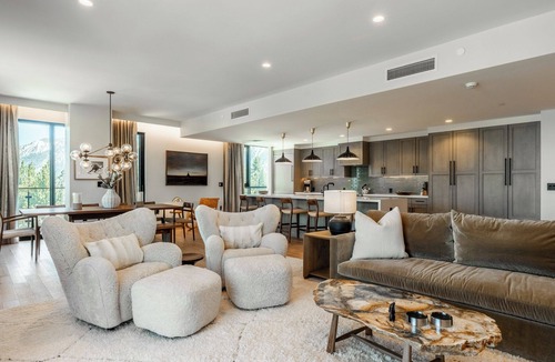 Mammoth Lakes Hotel | Luxury Living in Mammoth Lakes 677