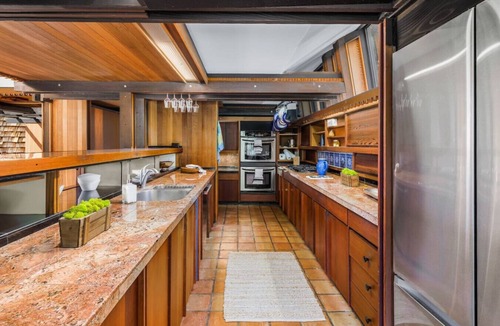 Santa Rosa House | Luxury Santa Rosa Wine Country Home with Pool & Views