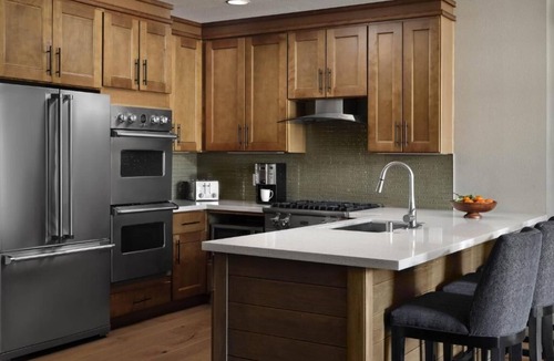Truckee Villa | Luxury Ski-In and Ski-Out 2-Bedroom+Den Villa at Hyatt Northstar Lodge