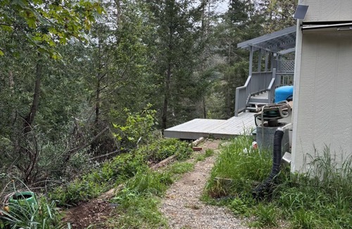 Los Gatos House | Luxury Suite in Los Gatos Mountain and Forest-Master Suite