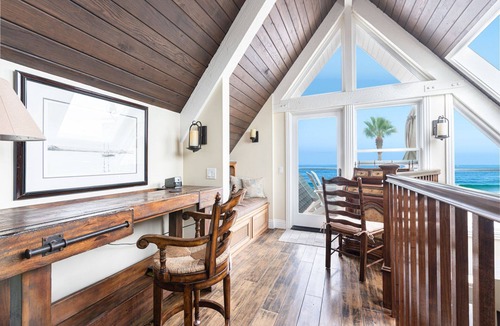 Santa Ana Heights House | Luxury Tri-Level Beachfront Home w/AC, Panoramic Ocean Views, Directly on the Sand!