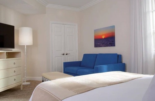 Newport Coast Hotel | Luxury two bed suite at beautiful Marriott Newport Coast- all amenities included