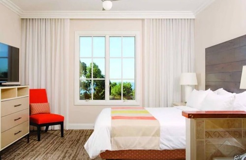 Newport Coast Hotel | Luxury two bed suite at beautiful Marriott Newport Coast- all amenities included