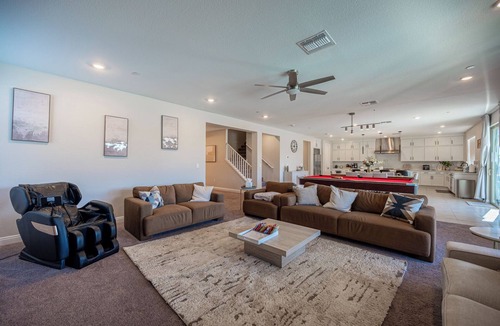 Enterprise House | Luxury Vegas Paradise Close to Strip, Allegiant Stadium, and Airport
