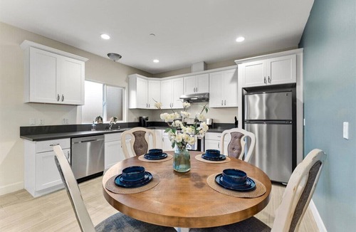 Buena Park House | Magical Disney Getaway | Near Disneyland