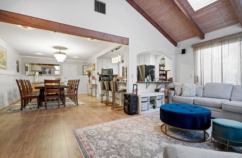 Valencia House | Main House Santa Clarita Retreat+Pets with fee