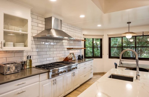 Western Malibu House | Malibu Park by Stay Awhile Villas
