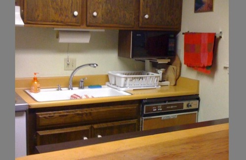 Mammoth Lakes Condo | Mammoth Condo Rental-Cozy, affordable, friendly & close to everything!