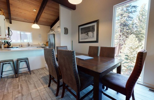 Mammoth Lakes Condo | Mammoth Estates 234 5-Star Mountain Modern remodeled Condo with Private Washer Dryer in Prime location by RedAwning