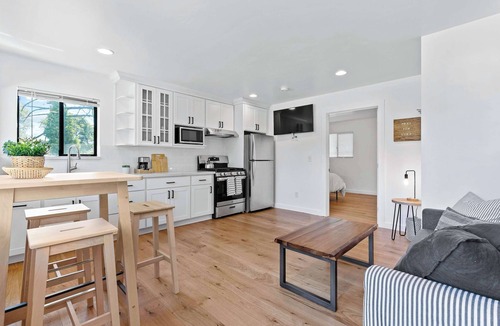 La Selva Beach Apartment | Manresa Surf House 1 bed upstairs unit #4
