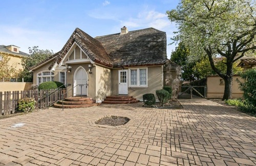 Crescent Park House | @ Marbella Lane - Charming Historic 5BR