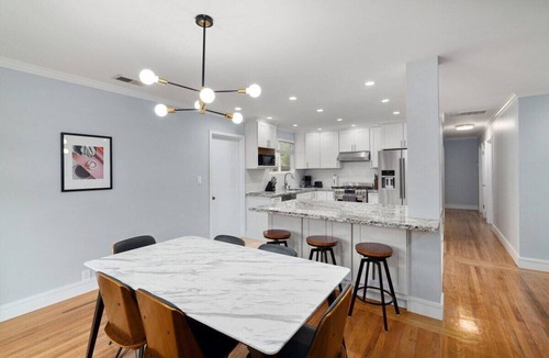 San Jose House | @ Marbella Lane-Cozy 3BR Home 12-Min to Levi's