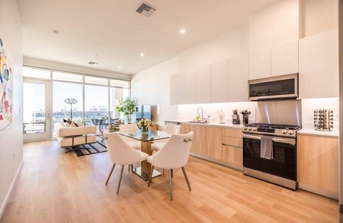 Waterfront Apartment | @ Marbella Lane - Luxury Beachside 2BR