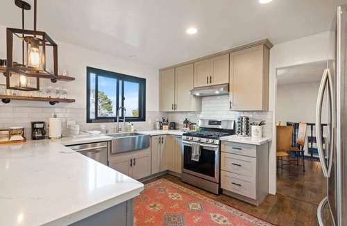 Colma House | @ Marbella Lane- Perfect Blend of Scenic & Comfort