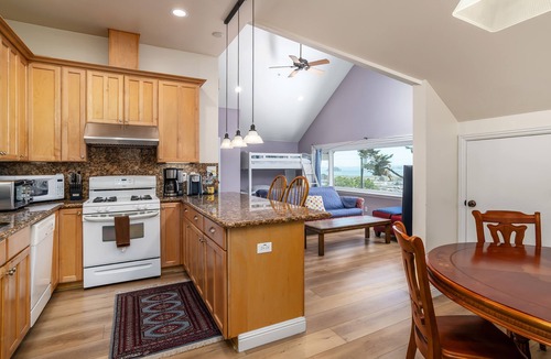 San Rafael Apartment | Marin Edwardian Mansion overlooking San Francisco Bay