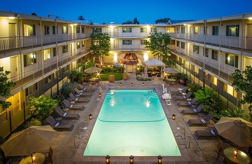 Corte Madera Hotel | Marin Suites Hotel