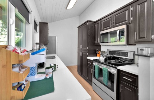 Bass Lake House | Marina View Cabin - Boat Slip - Sleeps 11 - Pets OK