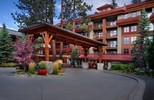 South Lake Tahoe Condo | Marriott Grand Residence Luxury Studio sleeps 2