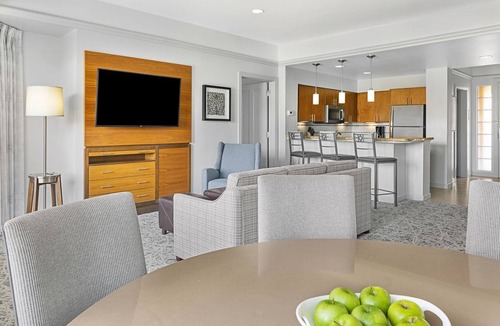 Palm Desert Resort | Marriott's Desert Springs Villas-Spacious 2 BR villa-fabulous golf and pools!