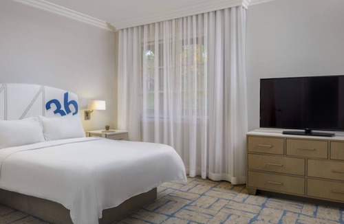 Newport Coast Hotel | Marriott's Newport Coast Villas - 2 Bedroom Villa with 2 badrooms