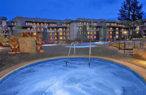 South Lake Tahoe Condo | Marriott's Timber Lodge - Ski-In & Ski-Out - Sleeps 8!